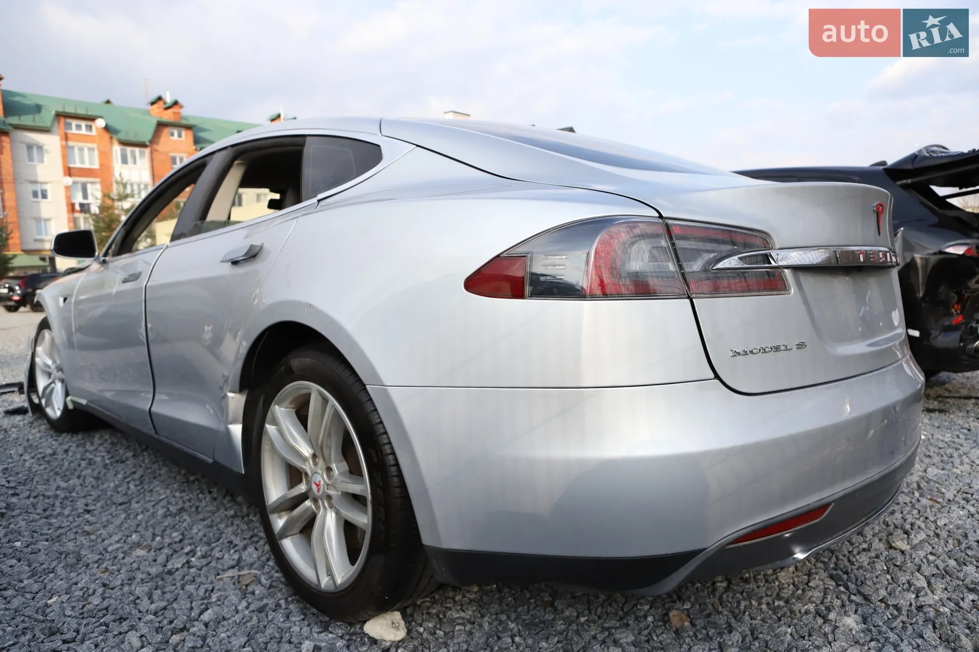 2014 Tesla Model S - мініатюра 2