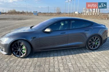 Лифтбек Tesla Model S 2018 в Борисполе