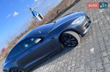 Лифтбек Tesla Model S 2018 в Борисполе