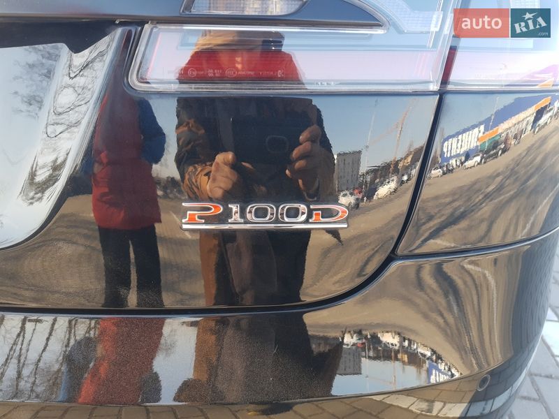 Лифтбек Tesla Model S 2017 в Тернополе