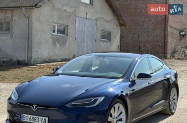 Лифтбек Tesla Model S 2017 в Тернополе