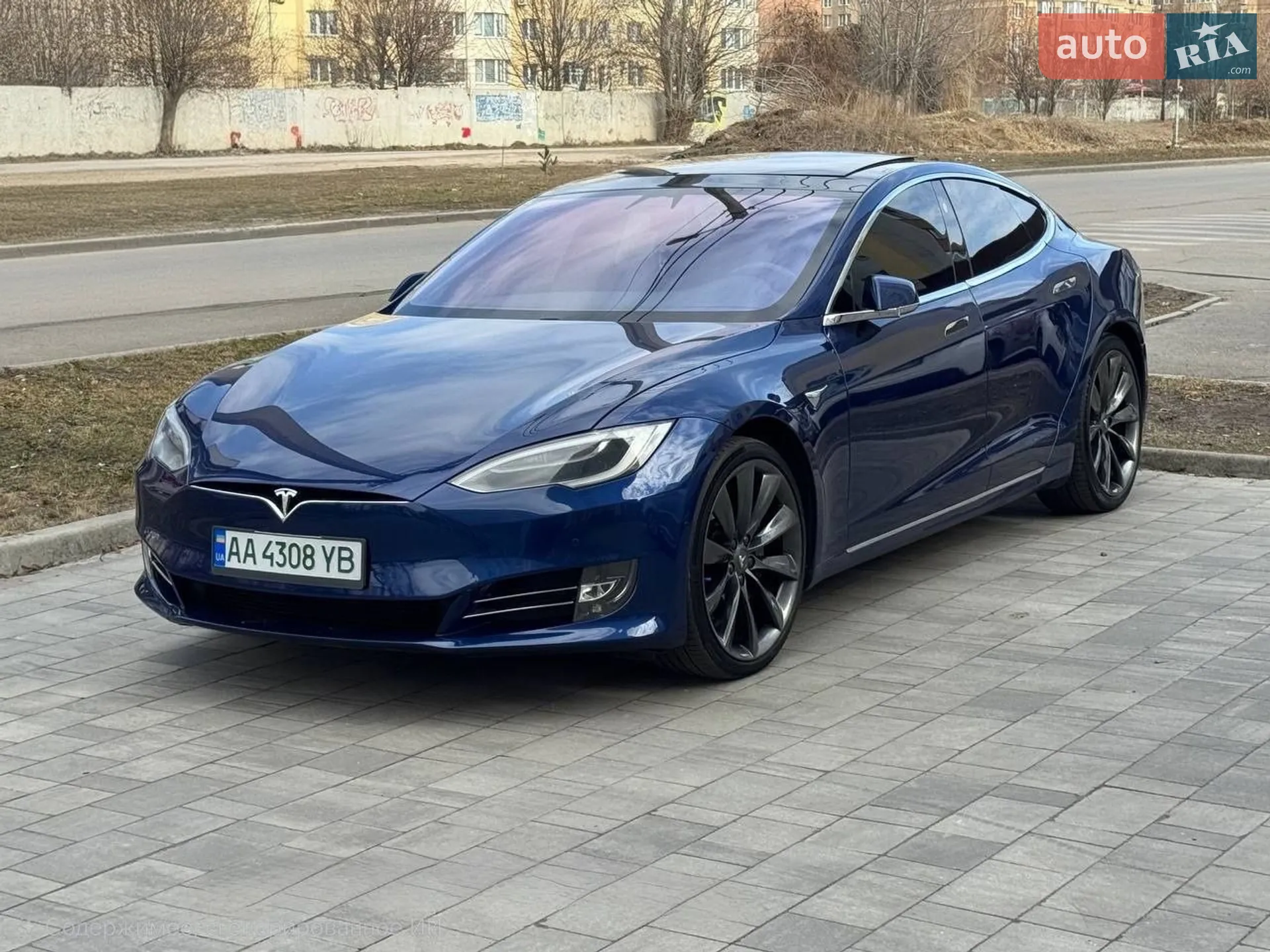 2017 Tesla Model S - фото 1