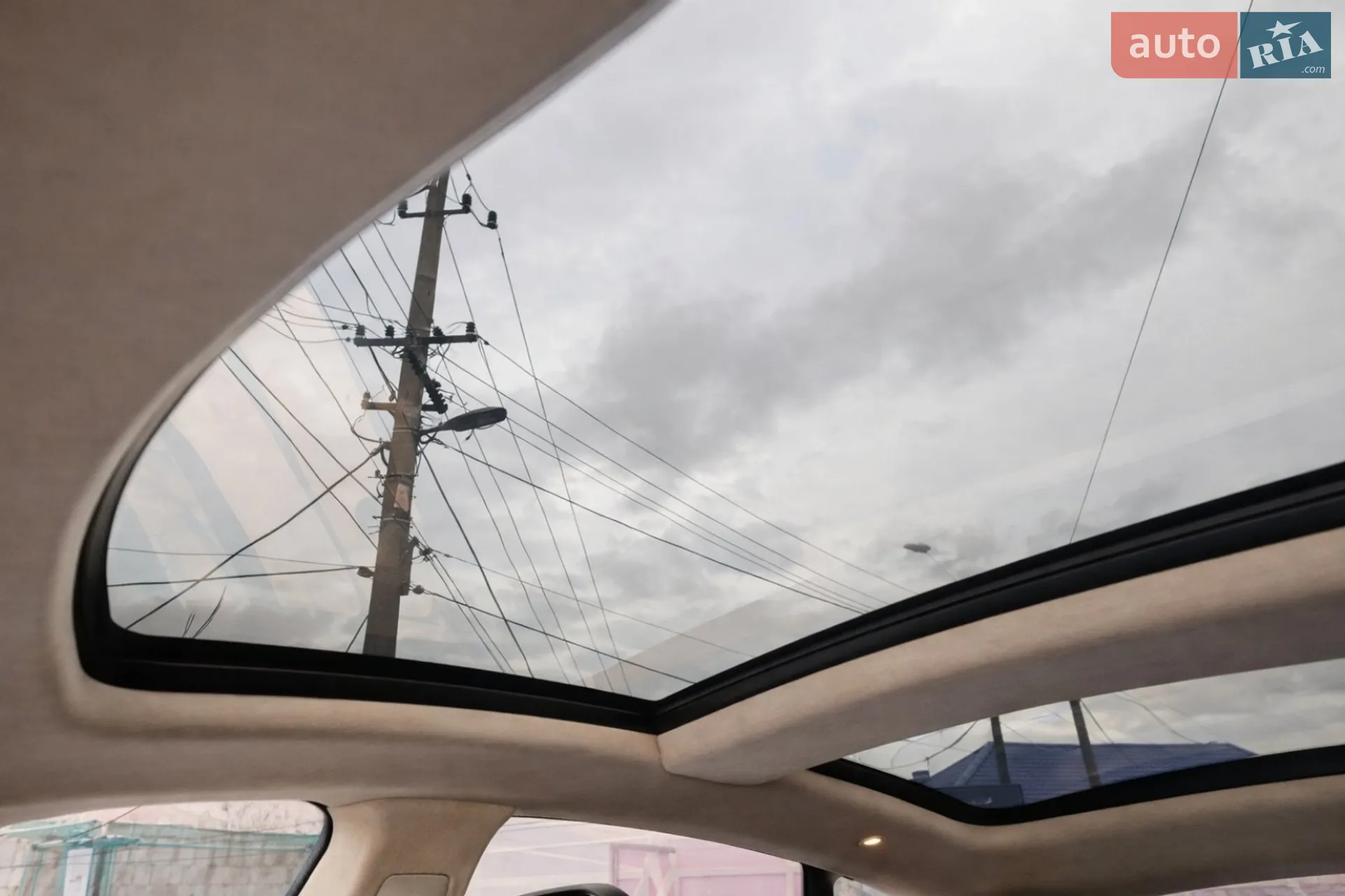 2015 Tesla Model S - мініатюра 10