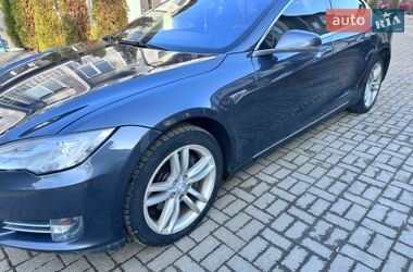 Лифтбек Tesla Model S 2014 в Киеве