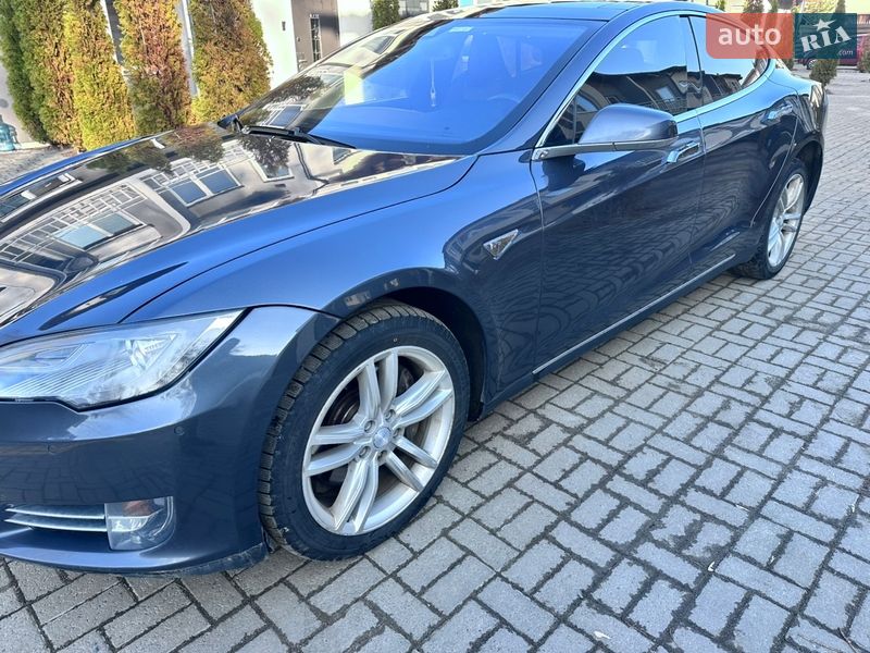 Tesla Model S 2014 Tesla Model S 2014