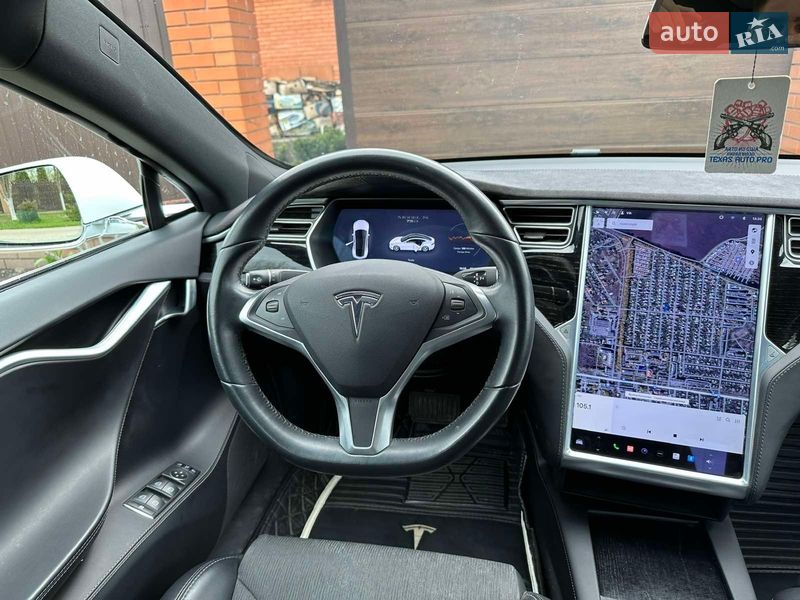 Ліфтбек Tesla Model S 2017 в Києві фото 13 Ліфтбек Tesla Model S 2017 в Києві