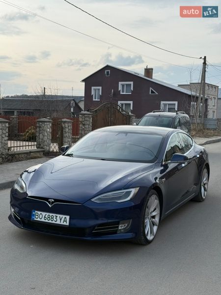 Tesla Model S 2017