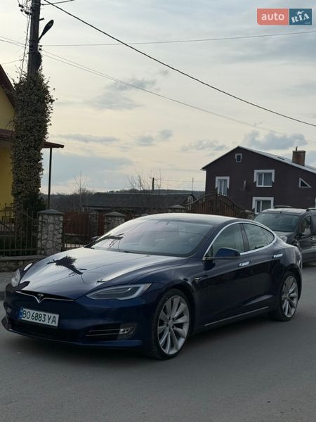 Лифтбек Tesla Model S 2017 в Тернополе фото 2 Лифтбек Tesla Model S 2017 в Тернополе