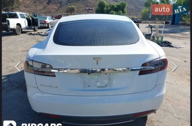 Ліфтбек Tesla Model S 2013 в Тернополі