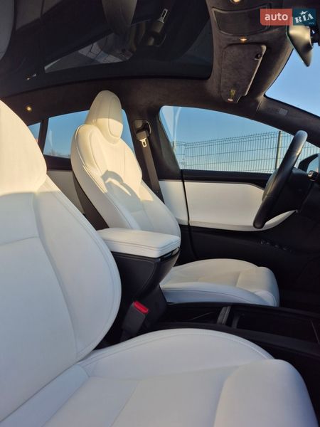 Лифтбек Tesla Model S 2020 в Борисполе