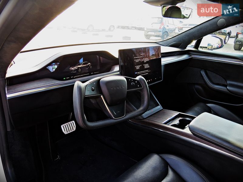 Ліфтбек Tesla Model S 2021 в Черкасах