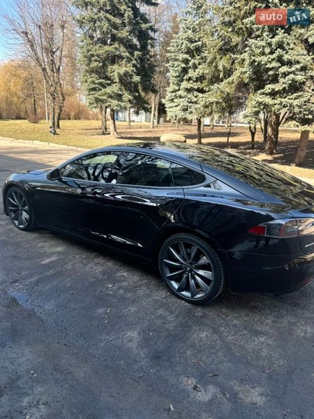Ліфтбек Tesla Model S 2016 в Житомирі фото 9 Ліфтбек Tesla Model S 2016 в Житомирі