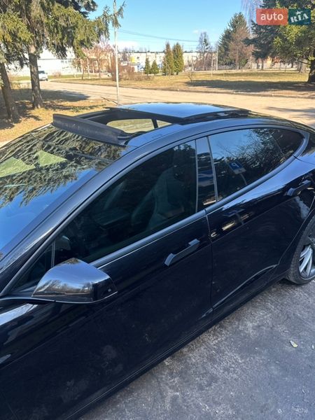 Ліфтбек Tesla Model S 2016 в Житомирі фото 10 Ліфтбек Tesla Model S 2016 в Житомирі