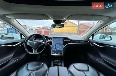Ліфтбек Tesla Model S 2015 в Вінниці