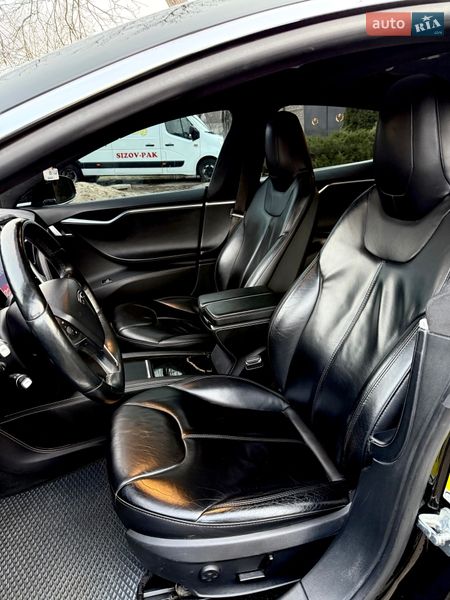 Ліфтбек Tesla Model S 2015 в Харкові