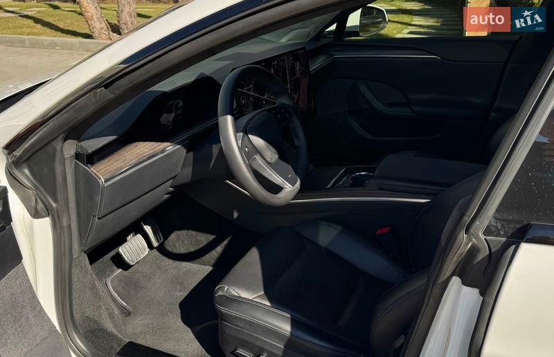 Ліфтбек Tesla Model S 2023 в Києві фото 10 Ліфтбек Tesla Model S 2023 в Києві