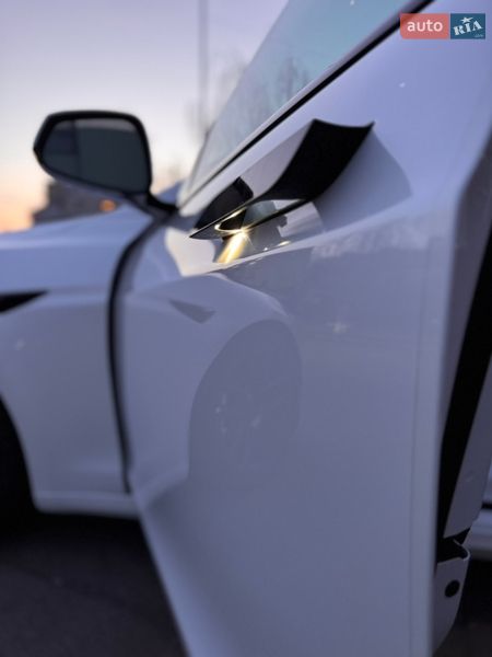 Ліфтбек Tesla Model S 2023 в Ізмаїлі фото 9 Ліфтбек Tesla Model S 2023 в Ізмаїлі