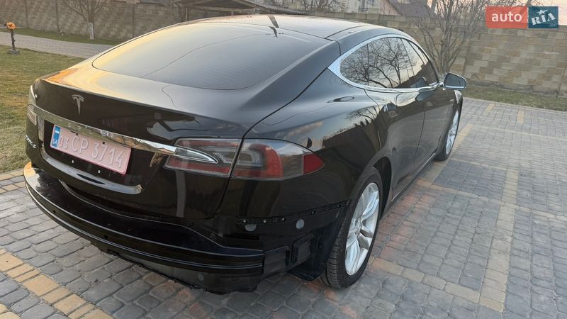 Ліфтбек Tesla Model S 2014 в Луцьку фото 8 Ліфтбек Tesla Model S 2014 в Луцьку