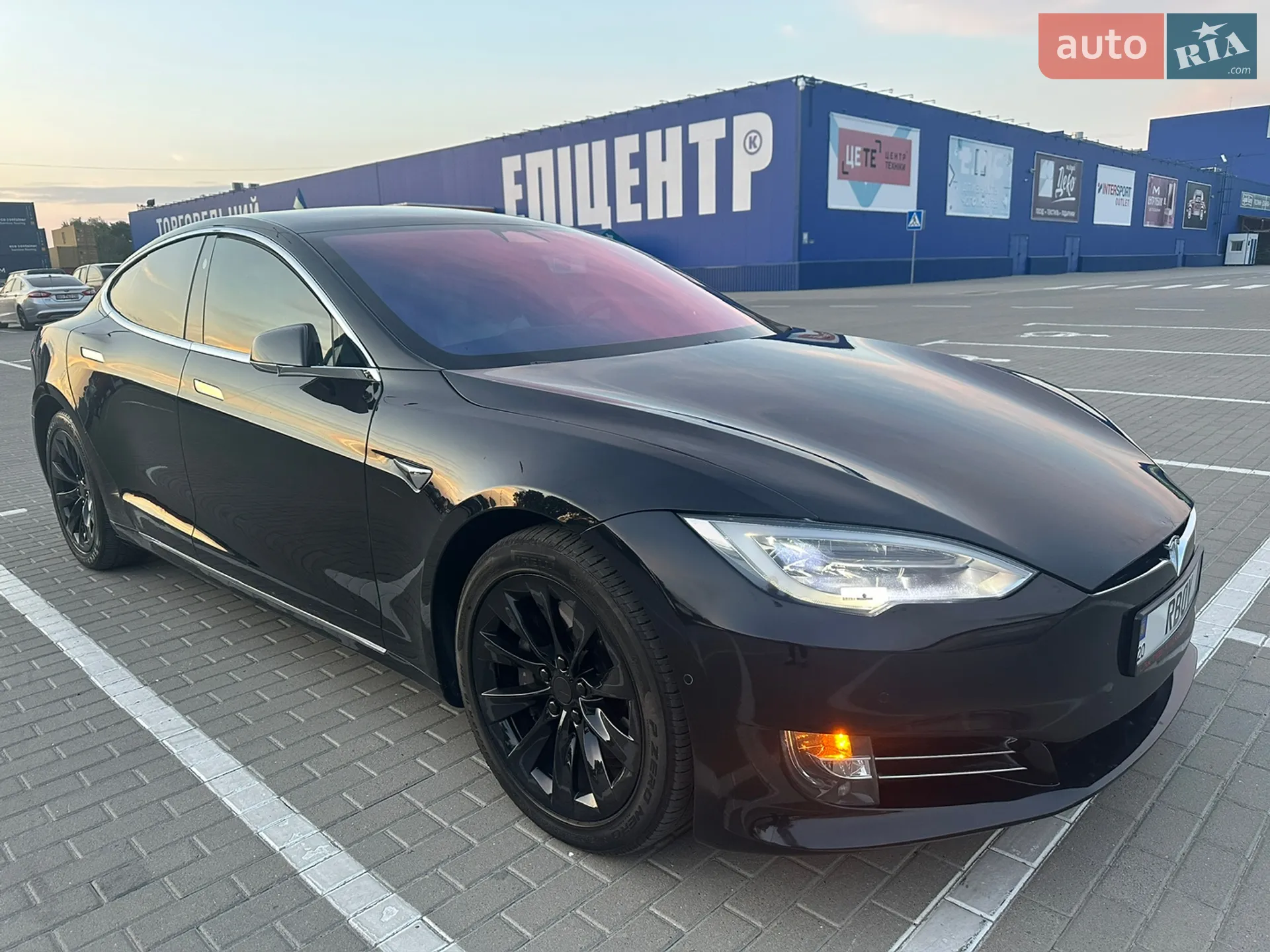 2017 Tesla Model S - мініатюра 5