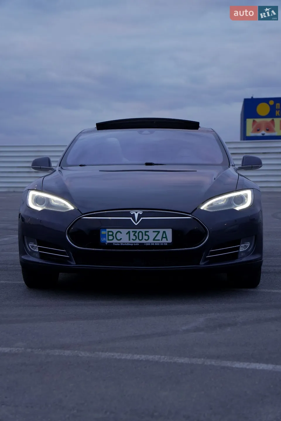 2015 Tesla Model S - фото 1