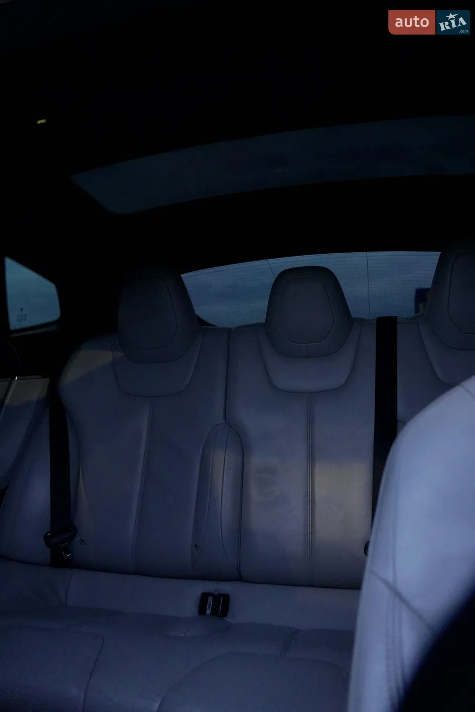 2015 Tesla Model S - мініатюра 14