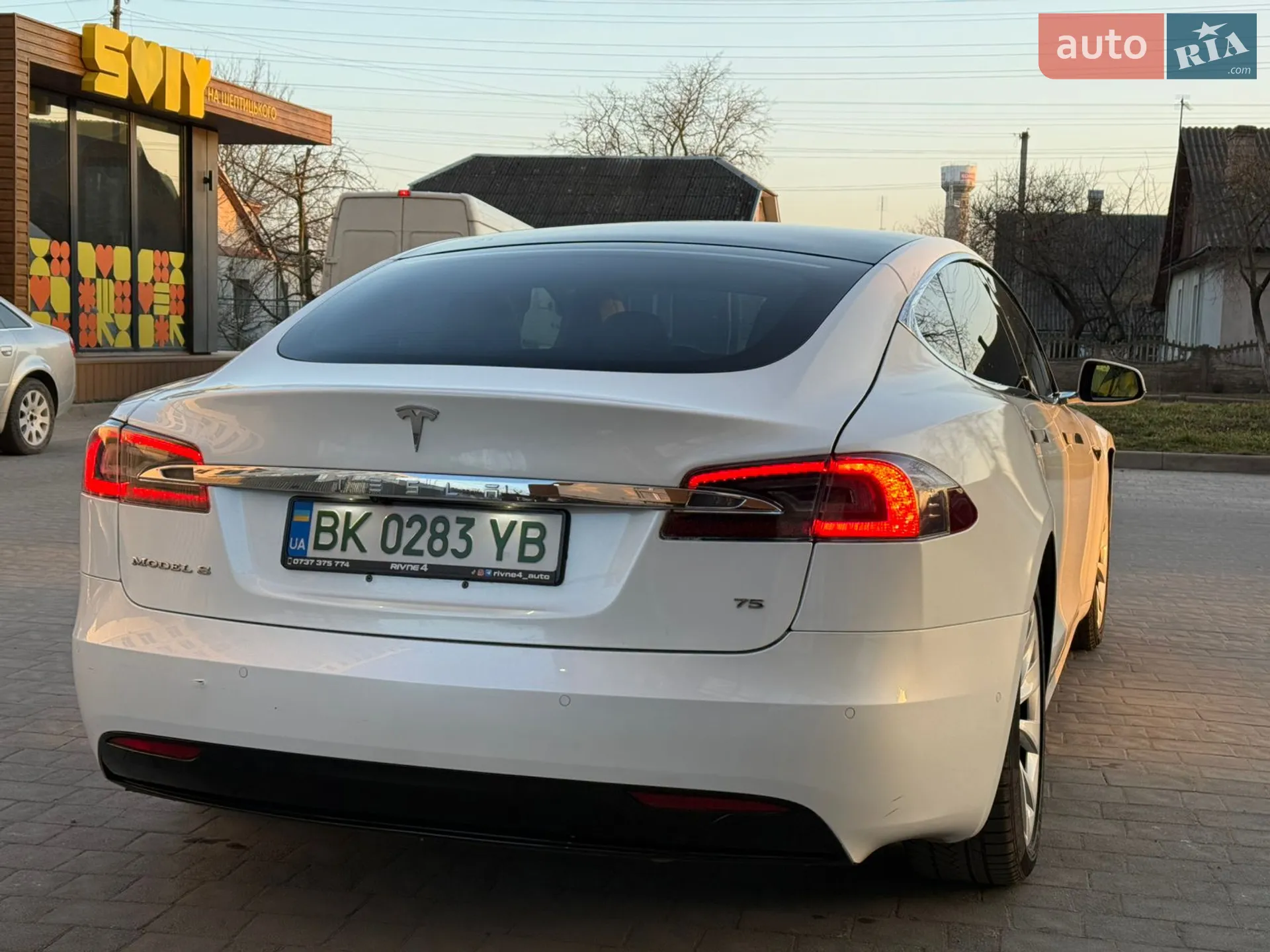 2017 Tesla Model S - мініатюра 10