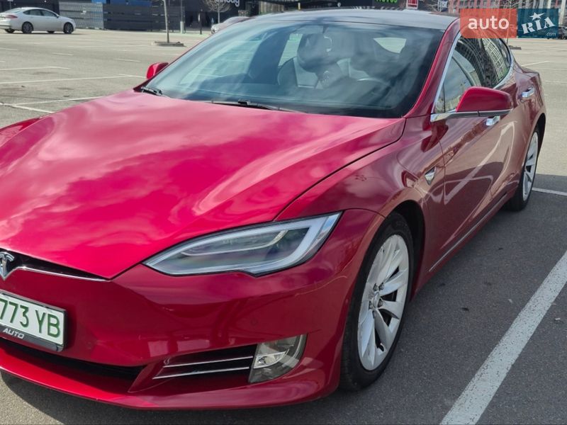 Tesla Model S 2017