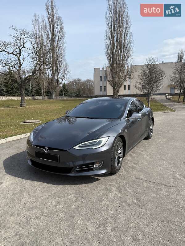 Tesla Model S 2016 Tesla Model S 2016