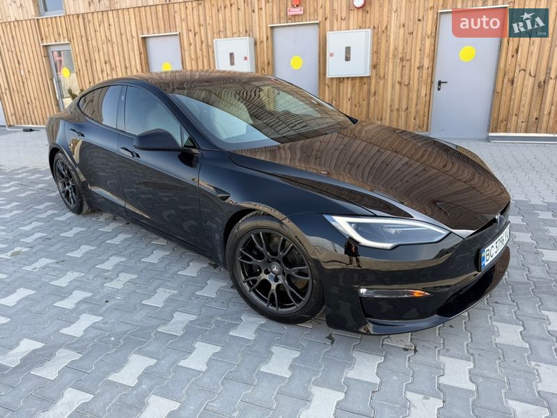 Ліфтбек Tesla Model S 2021 в Львові