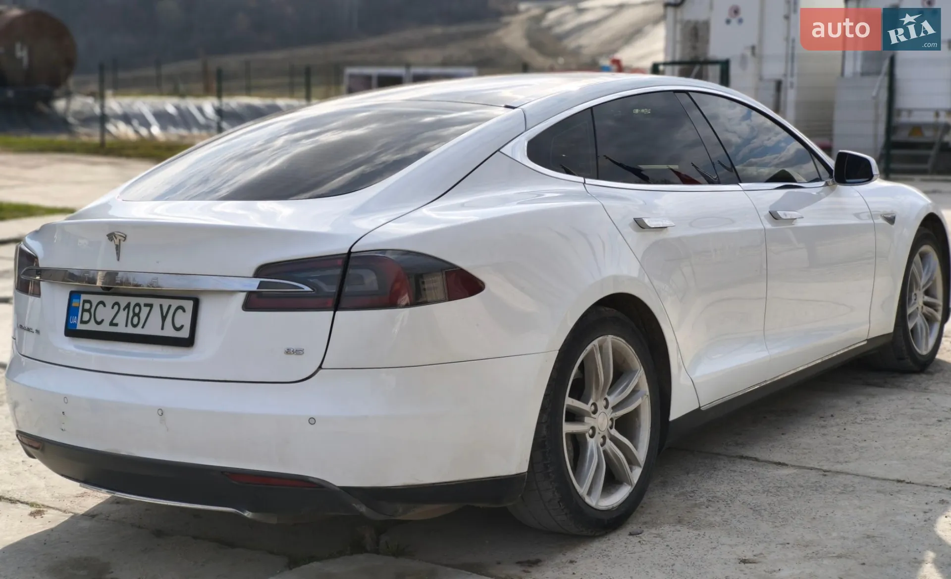 2014 Tesla Model S - мініатюра 4