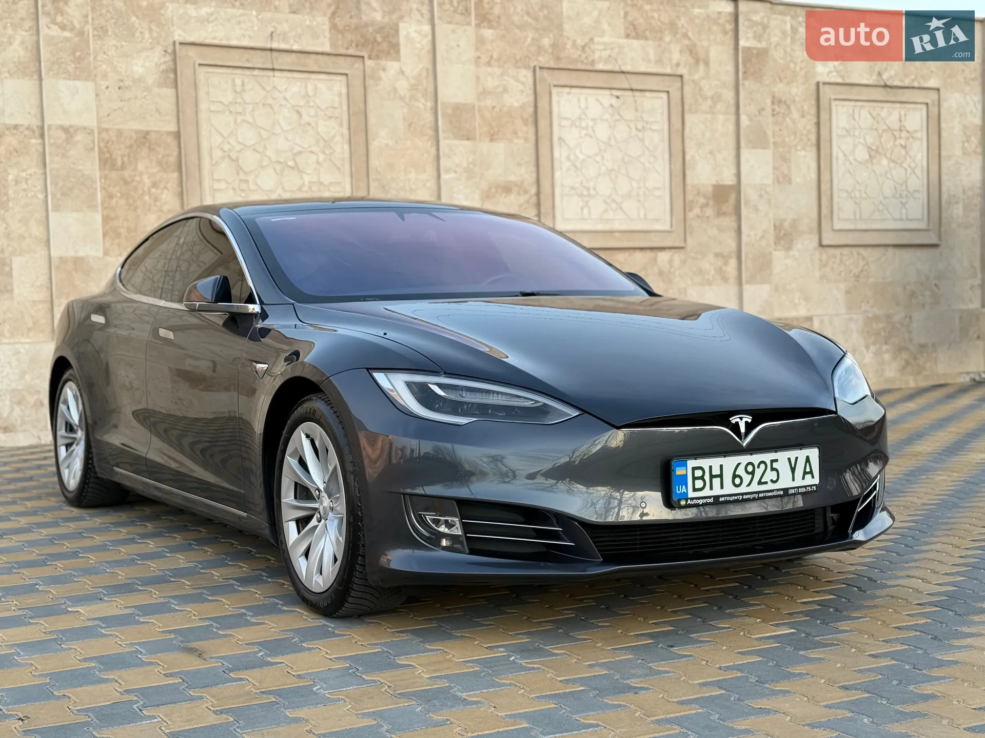 2017 Tesla Model S - мініатюра 3