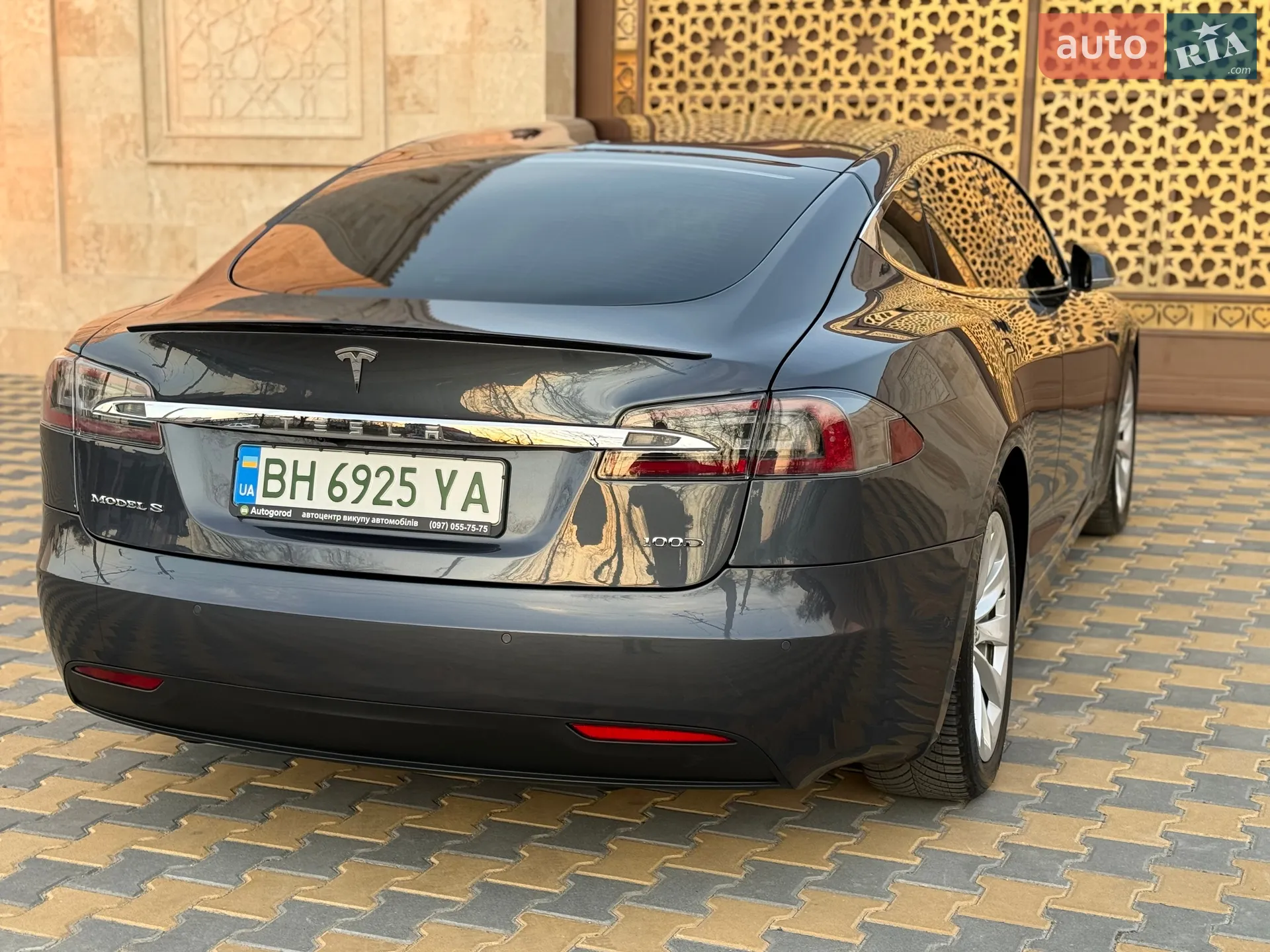 2017 Tesla Model S - мініатюра 24