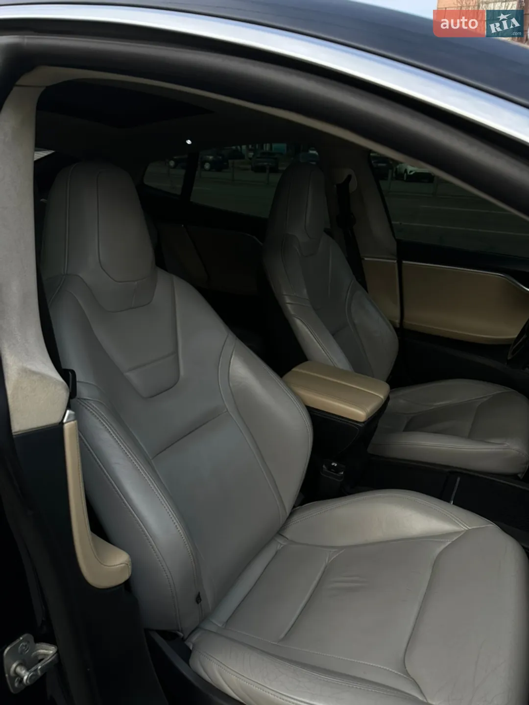 2014 Tesla Model S - мініатюра 18