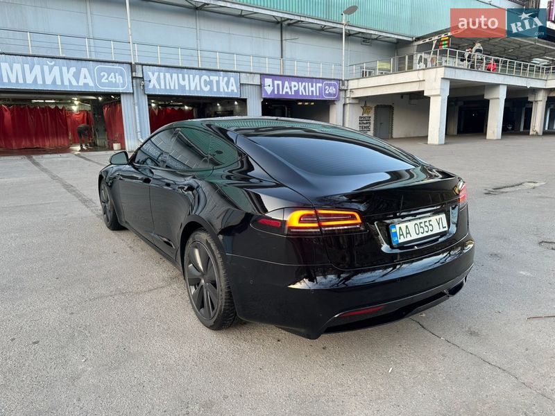 Ліфтбек Tesla Model S 2022 в Києві