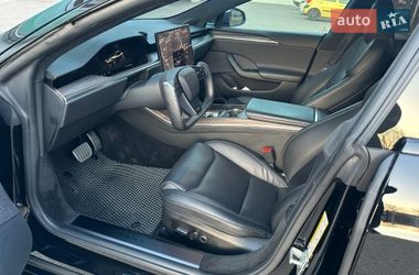 Лифтбек Tesla Model S 2022 в Киеве