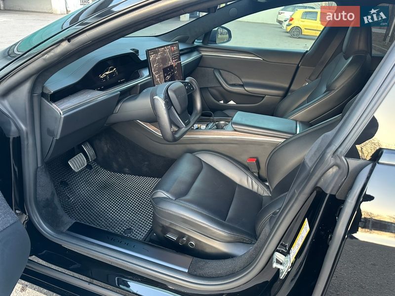 Ліфтбек Tesla Model S 2022 в Києві