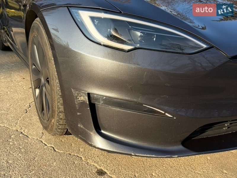 Лифтбек Tesla Model S 2024 в Киеве