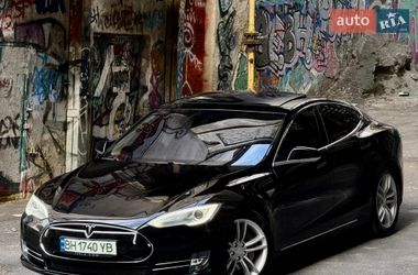 Ліфтбек Tesla Model S 2014 в Одесі