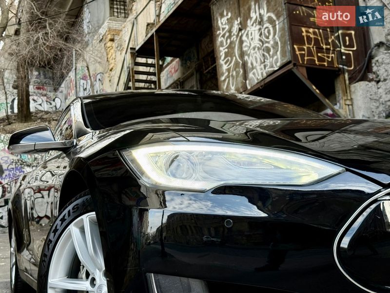 Лифтбек Tesla Model S 2014 в Одессе фото 30 Лифтбек Tesla Model S 2014 в Одессе