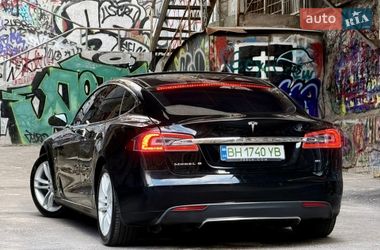 Ліфтбек Tesla Model S 2014 в Одесі
