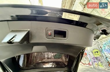 Ліфтбек Tesla Model S 2014 в Одесі