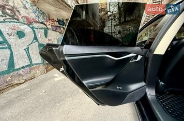 Ліфтбек Tesla Model S 2014 в Одесі