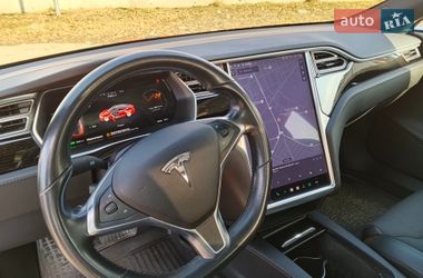 Лифтбек Tesla Model S 2017 в Киеве