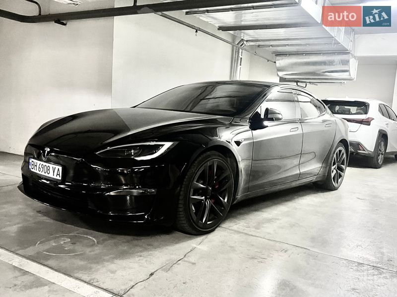 Ліфтбек Tesla Model S 2023 в Одесі
