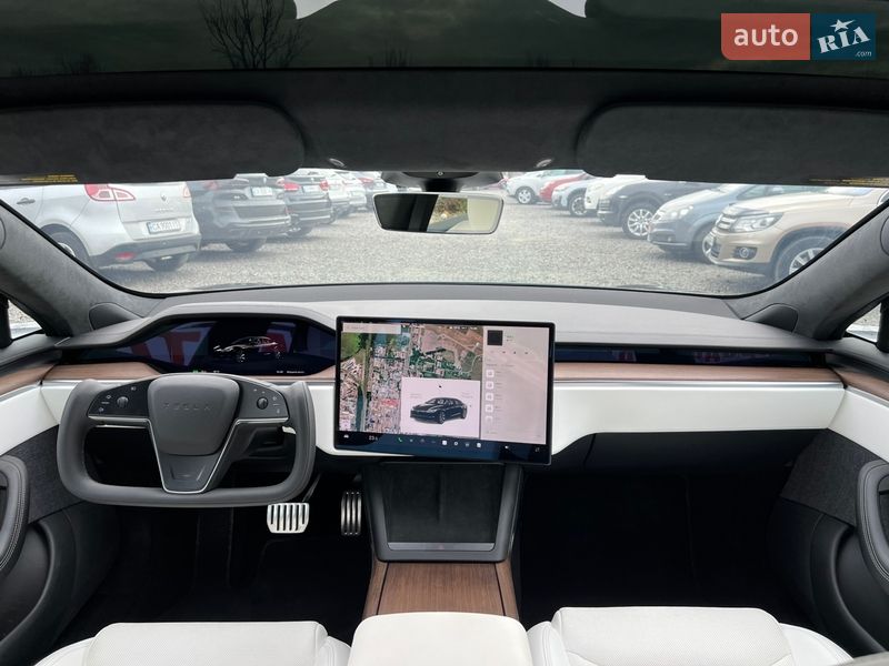 Ліфтбек Tesla Model S 2022 в Черкасах