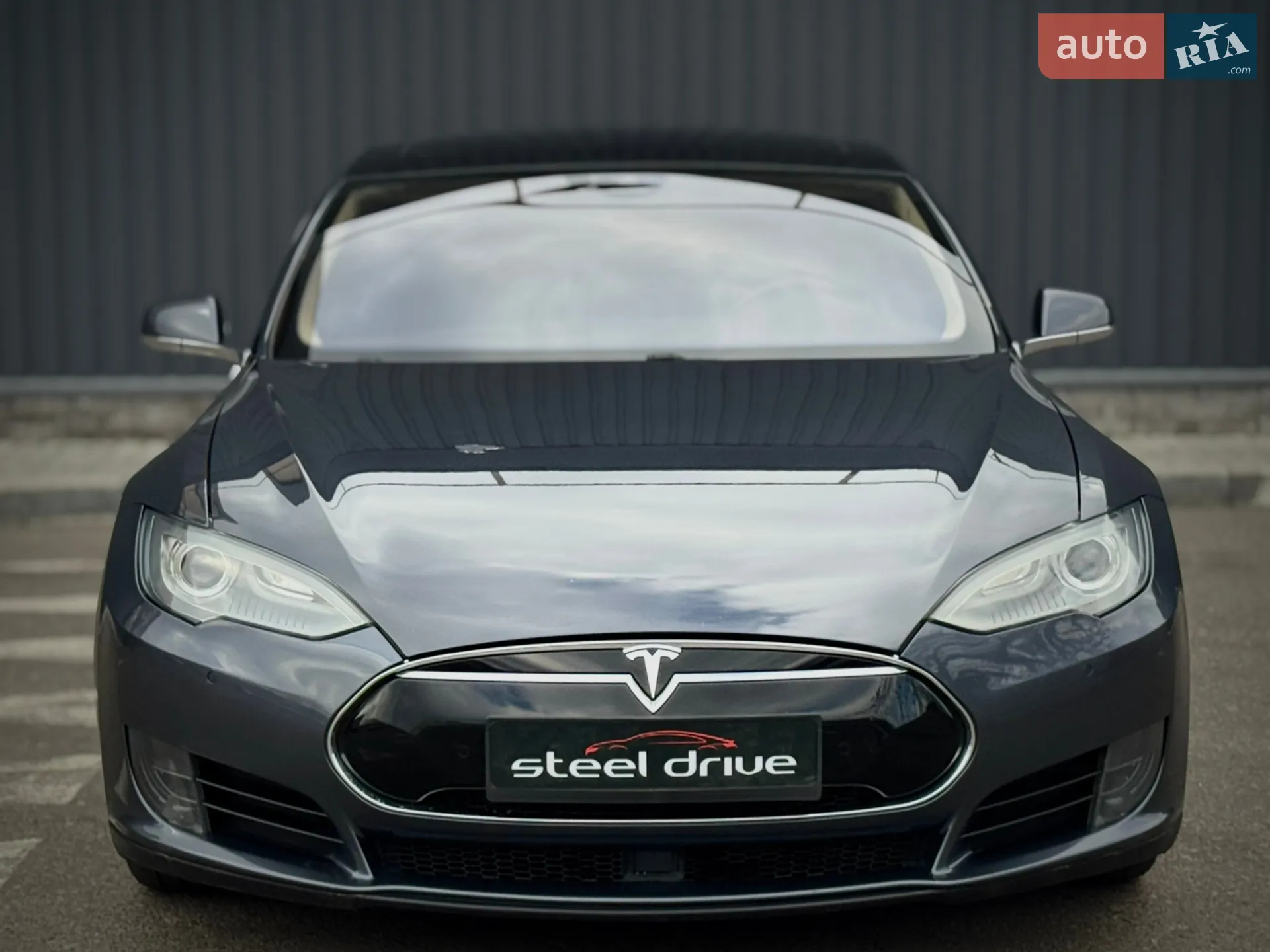 2015 Tesla Model S - мініатюра 3