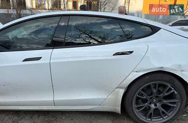 Ліфтбек Tesla Model S 2022 в Житомирі