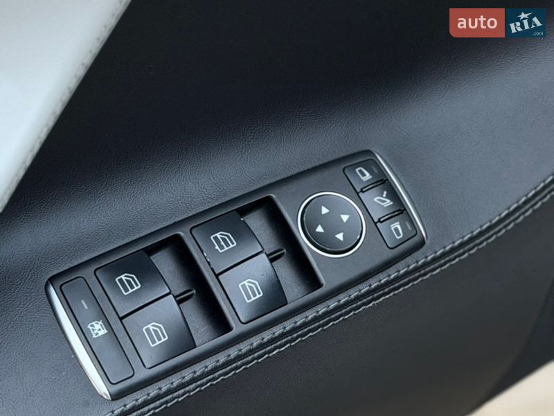 Лифтбек Tesla Model S 2016 в Тернополе