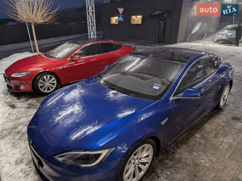 Лифтбек Tesla Model S 2016 в Луцке фото 13 Лифтбек Tesla Model S 2016 в Луцке
