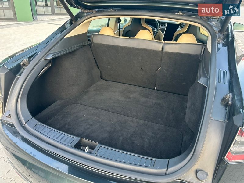 Ліфтбек Tesla Model S 2013 в Ірпені фото 8 Ліфтбек Tesla Model S 2013 в Ірпені